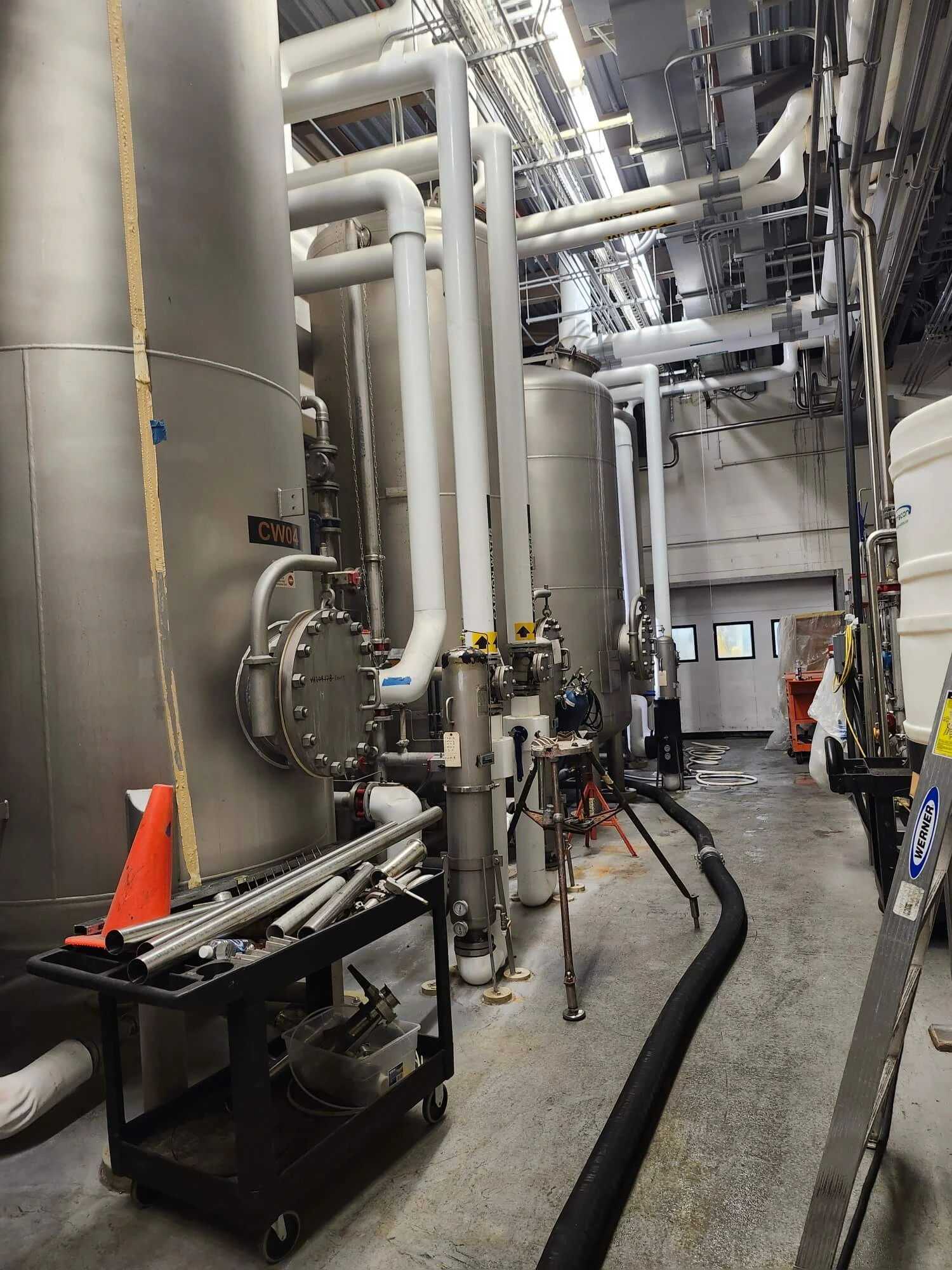 6,000 lb. Capacity Towers 6,000 lb. Capacity Towers